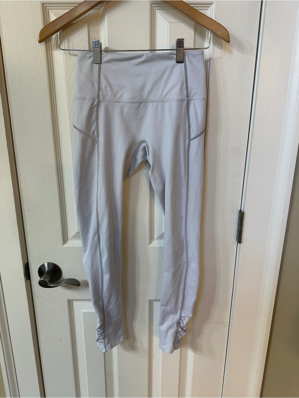 Free People Movement You’re A Peach Leggings White XS Trendy Athletic Athleisure